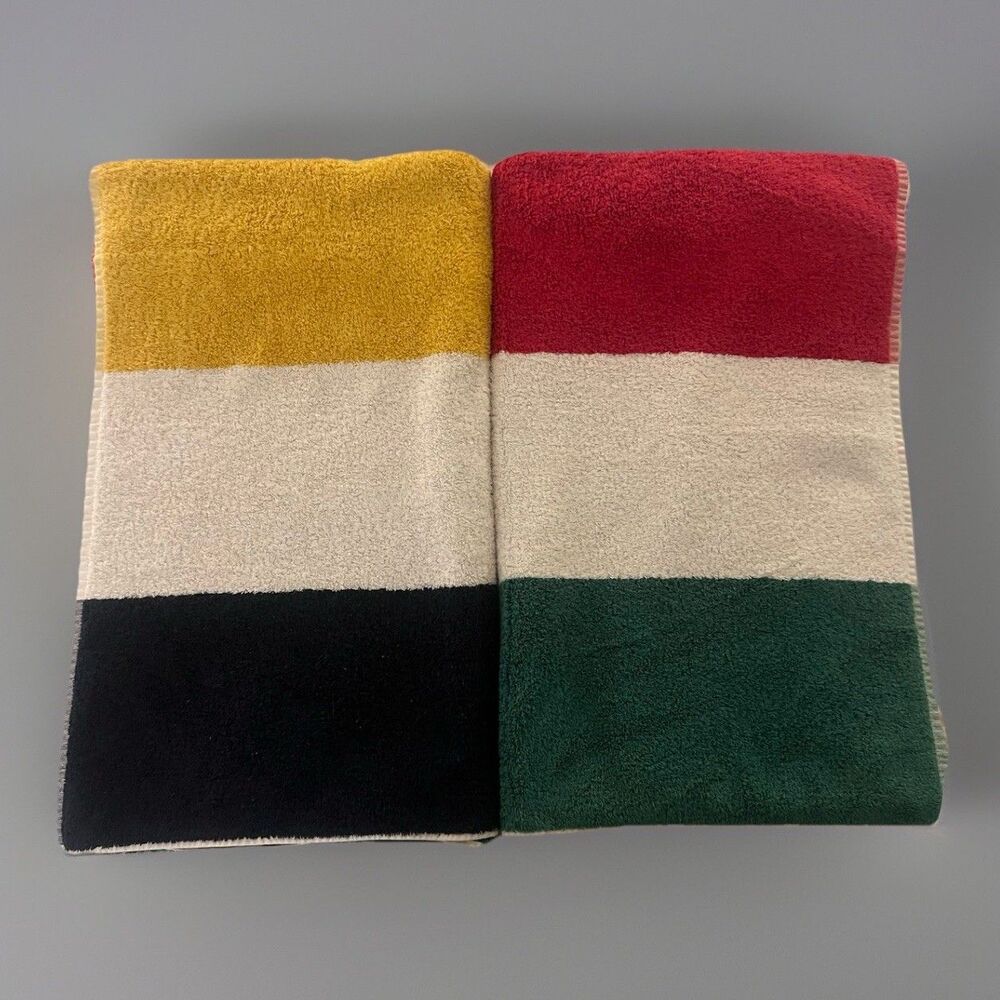 Hudson's Bay HBC Chunky Stripe Beach Towel 68X35 100% Cotton Brazil Set of Two